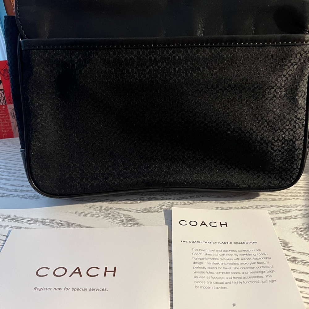Vintage Coach Red Pebbled Leather Crossbody with Black Leather Tab Clutch - Picture 6 of 13